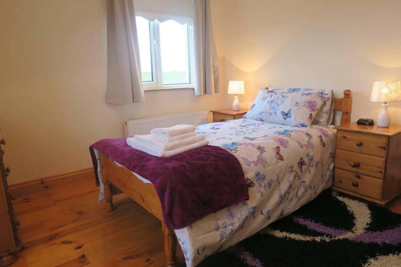 Thistledown - Ballina - Crossmolina - County Mayo - Sleeps 8 - Sister Property To Inglewood エクステリア 写真